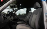 vehicle image #10