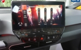 vehicle image #31