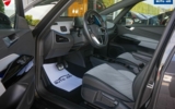 vehicle image #13