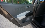 vehicle image #15