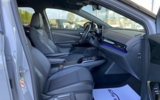 vehicle image #23