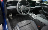 vehicle image #14