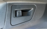 vehicle image #19