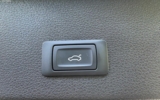 vehicle image #16