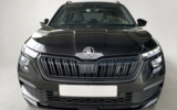 vehicle image #8