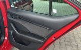 vehicle image #18