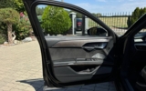 vehicle image #10