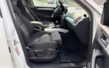 vehicle image #19