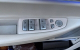 vehicle image #10