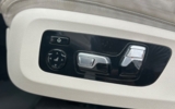 vehicle image #17