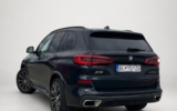 vehicle image #10