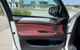 vehicle image #10
