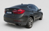 vehicle image #8