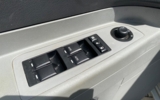 vehicle image #11