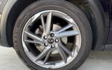 vehicle image #11