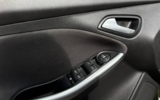 vehicle image #11