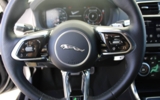 vehicle image #18