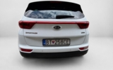 vehicle image #9