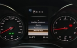 vehicle image #9