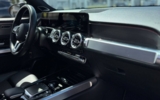 vehicle image #30