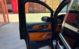 vehicle image #10