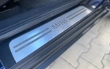 vehicle image #11
