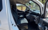 vehicle image #23