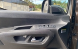 vehicle image #12