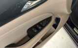 vehicle image #10