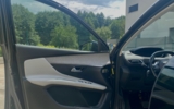 vehicle image #10