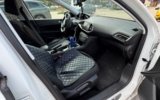 vehicle image #18