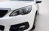 vehicle image #4