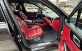 vehicle image #29