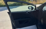 vehicle image #10