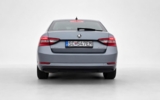 vehicle image #9