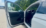 vehicle image #10