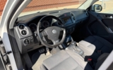 vehicle image #11