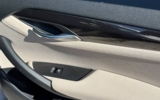 vehicle image #30