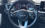 vehicle image #15