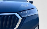 vehicle image #4