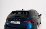 vehicle image #6