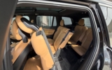 vehicle image #19