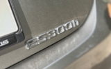 vehicle image #30