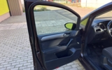 vehicle image #9