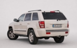 vehicle image #8
