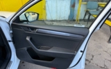 vehicle image #30