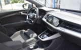 vehicle image #23