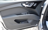 vehicle image #15