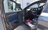 vehicle image #13