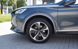 vehicle image #4